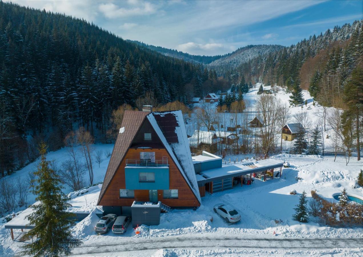 Vila Anna Wellness Halenkov Kültér fotó