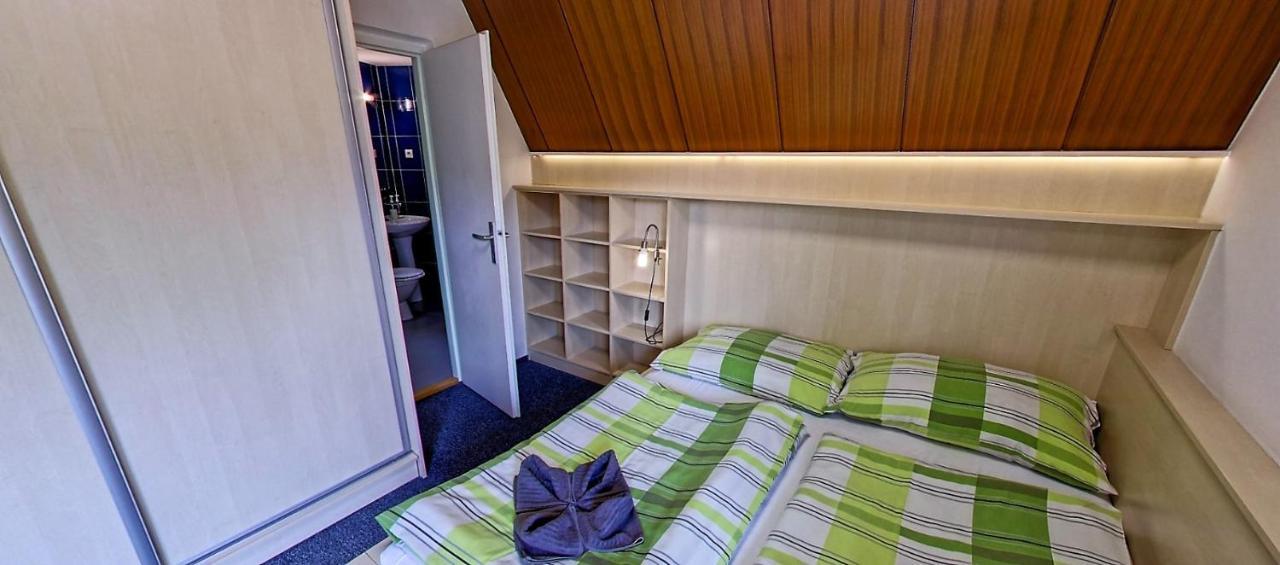 Vila Anna Wellness Halenkov Kültér fotó
